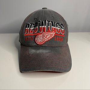 Grey Detroit Redwings Hat